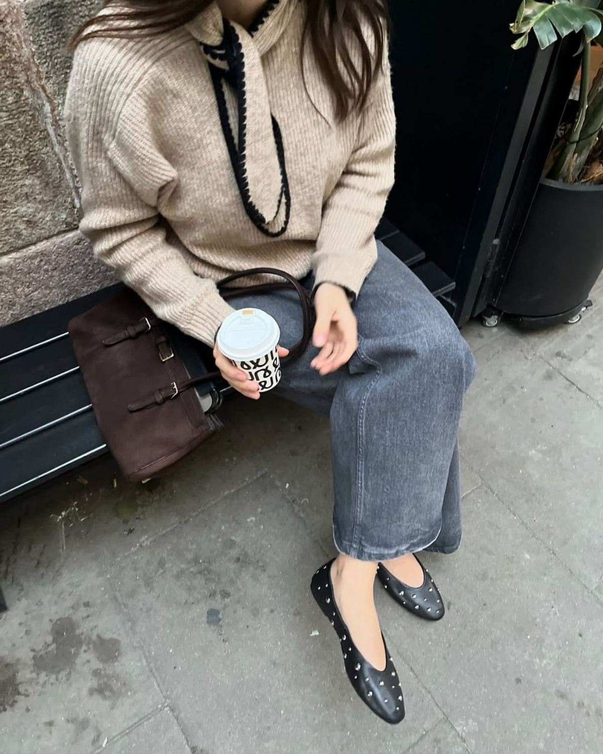 Ballerine en cuir noir avec clous Etoile 
