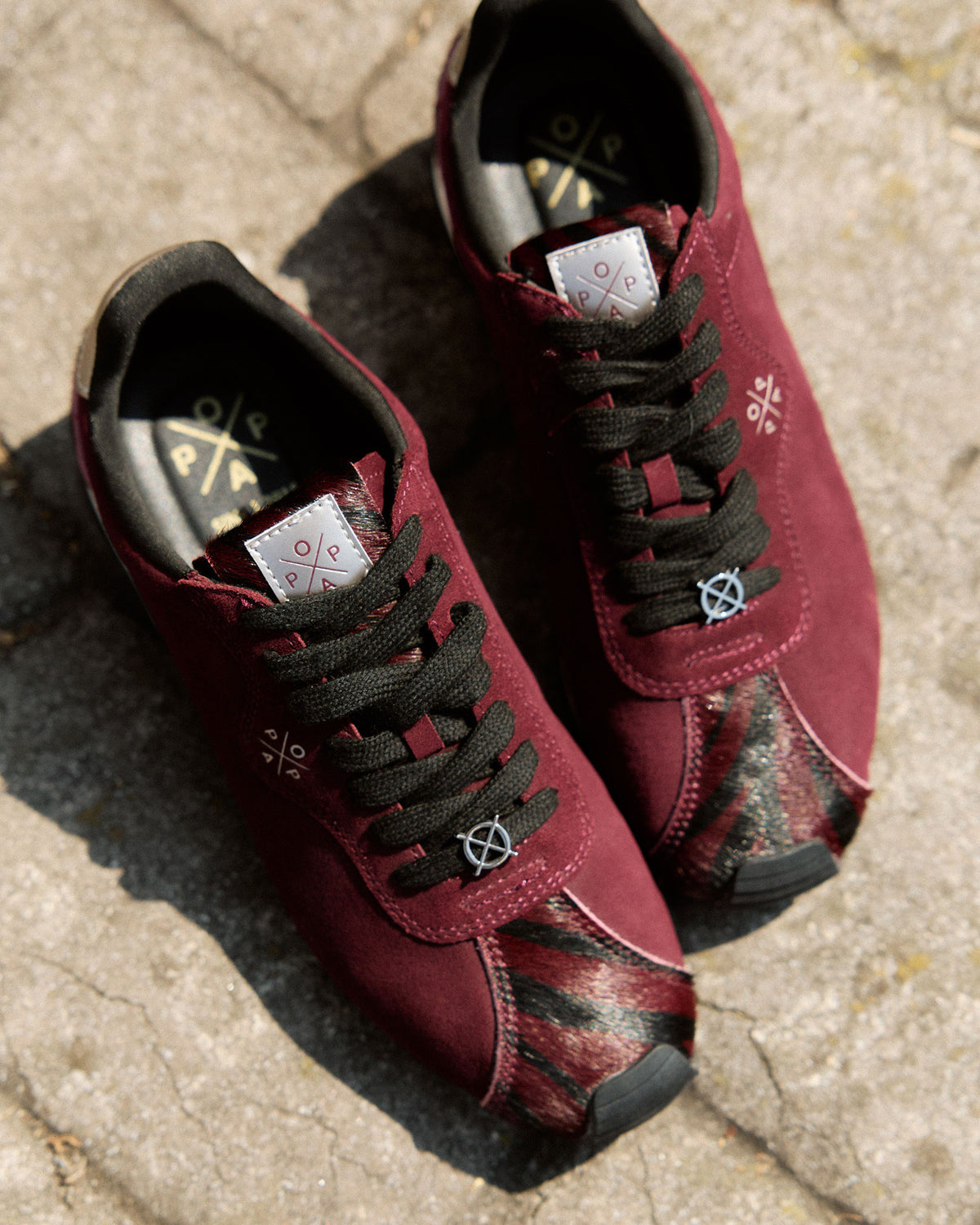 Zapatilla Burdeos de Mujer Kira