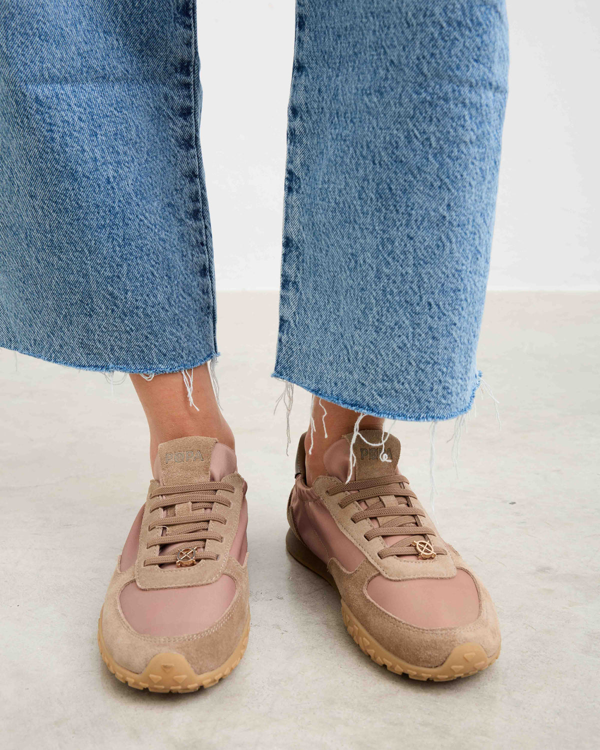 Zapatilla Taupe de Mujer Lexa