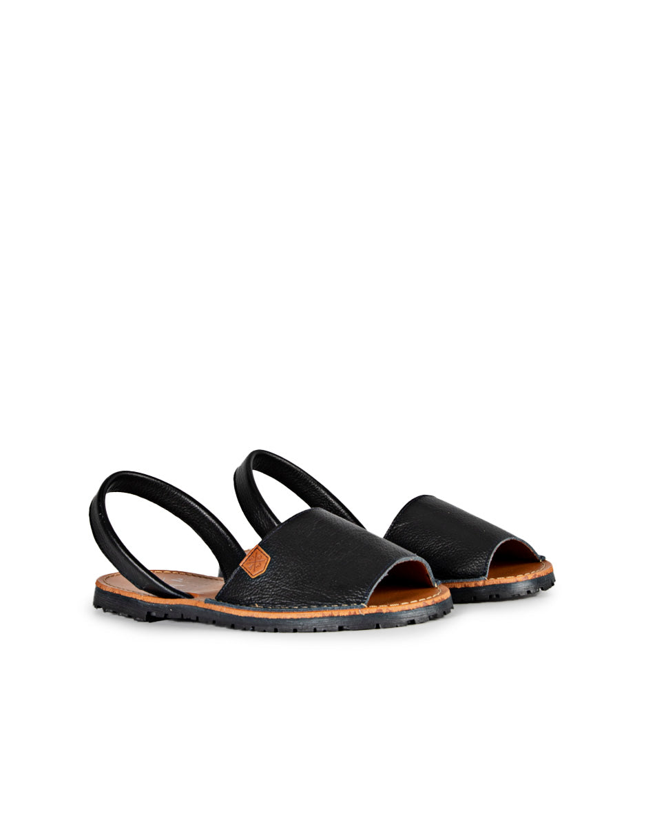 Menorquina Plana Hedy Piel Negro