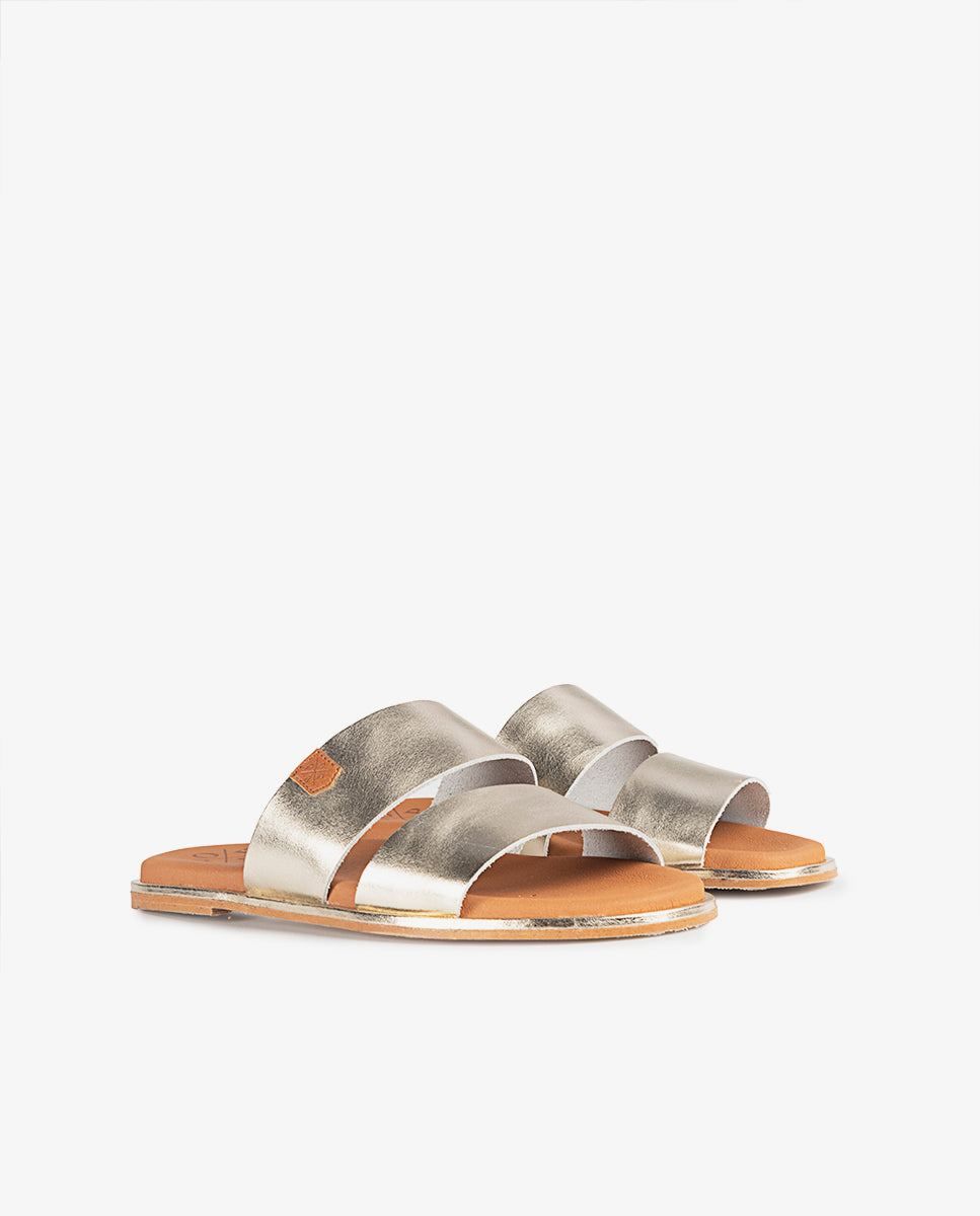 Platinum Laminated Portable Flat Sandal