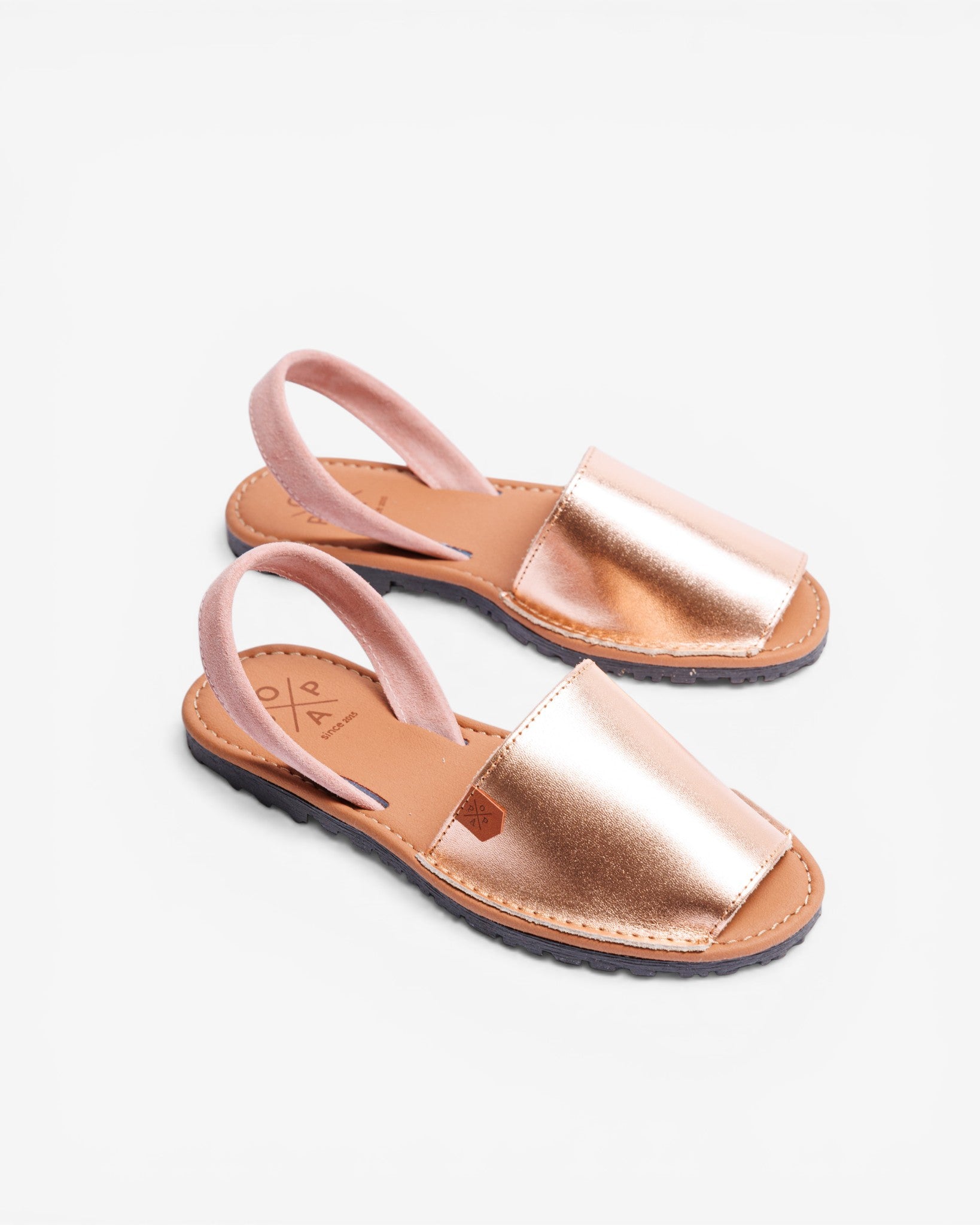 Minorquine plate California métal rose gold