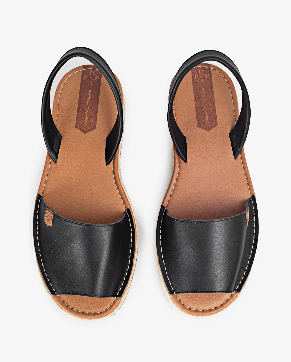 Plataforma Terço em Couro Preto Menorquina