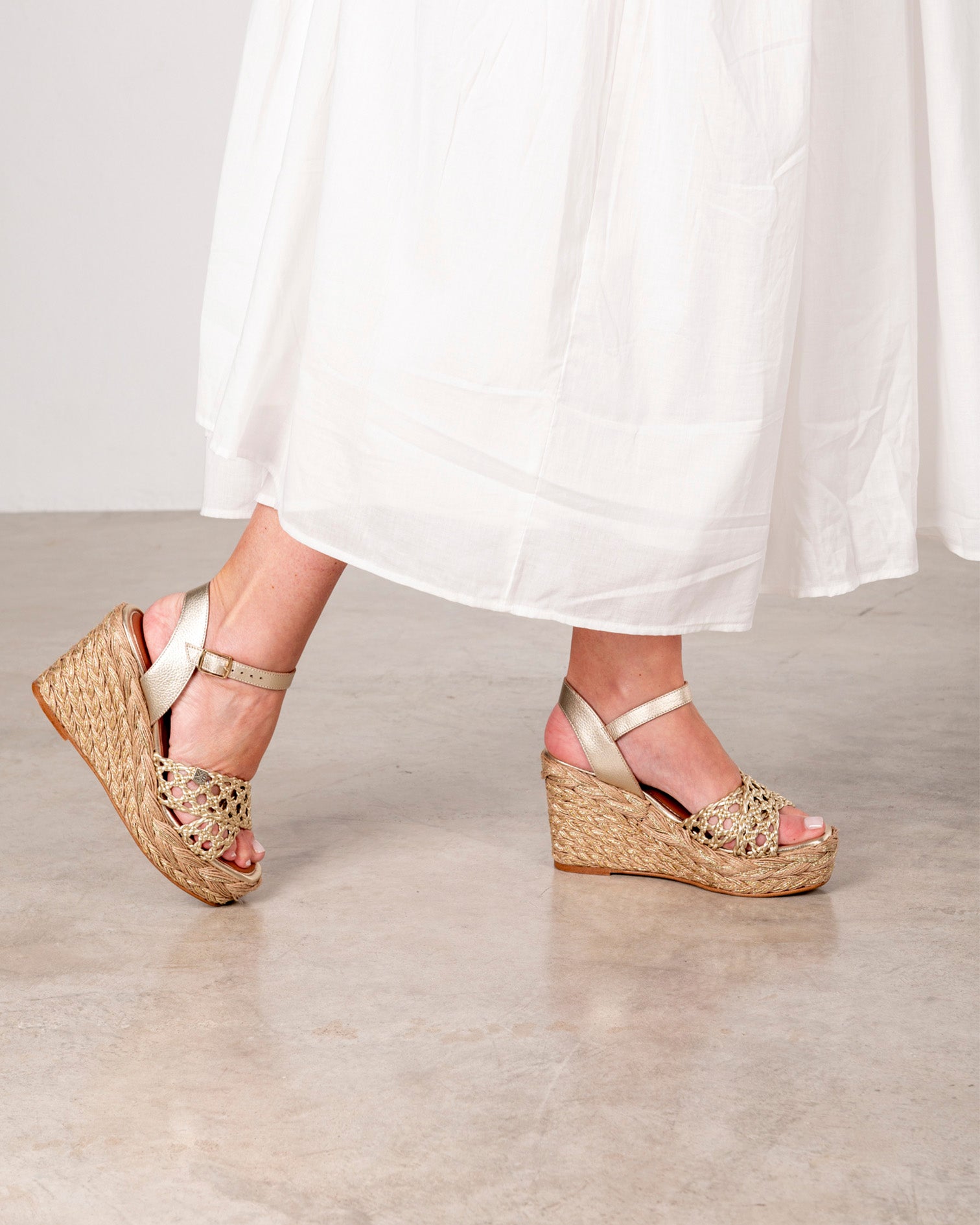 Cambury High Wedge Crochet Gold