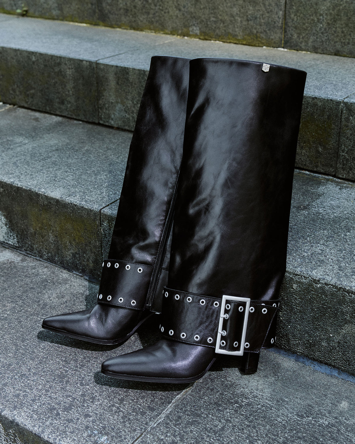 Bota Negra de Mujer Stone