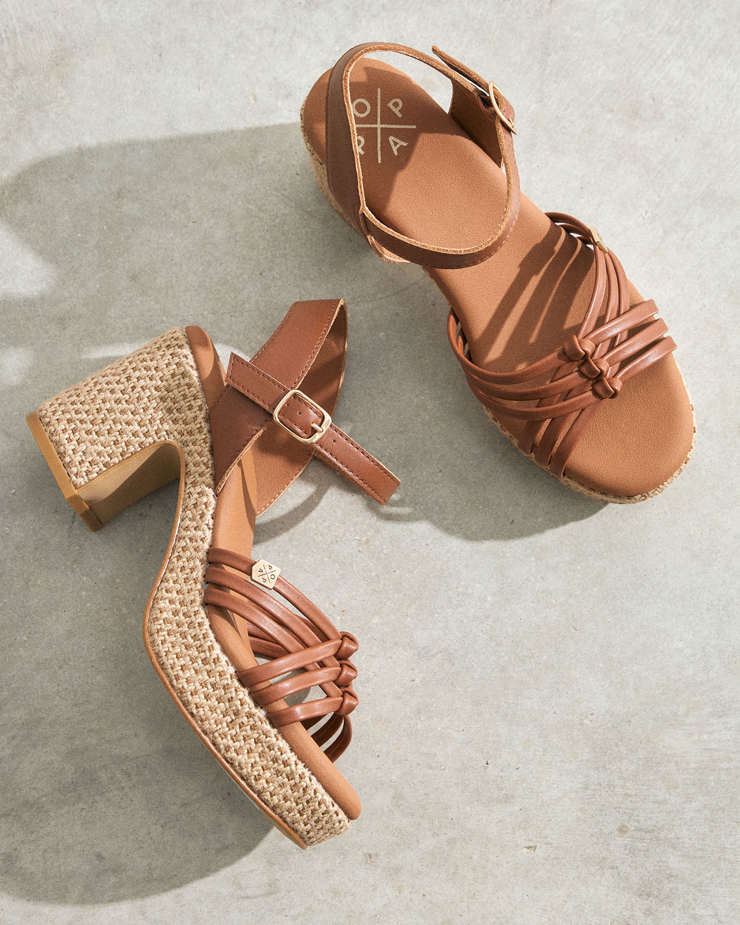 Sandalia Valvas Cuero