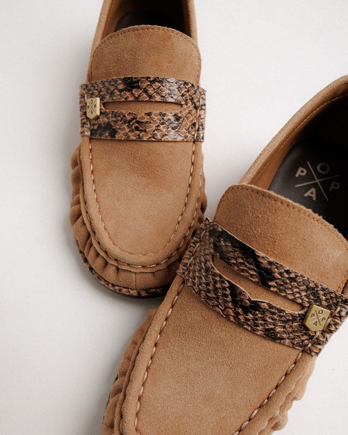 Mocasín Beige de Mujer Yao Cerco