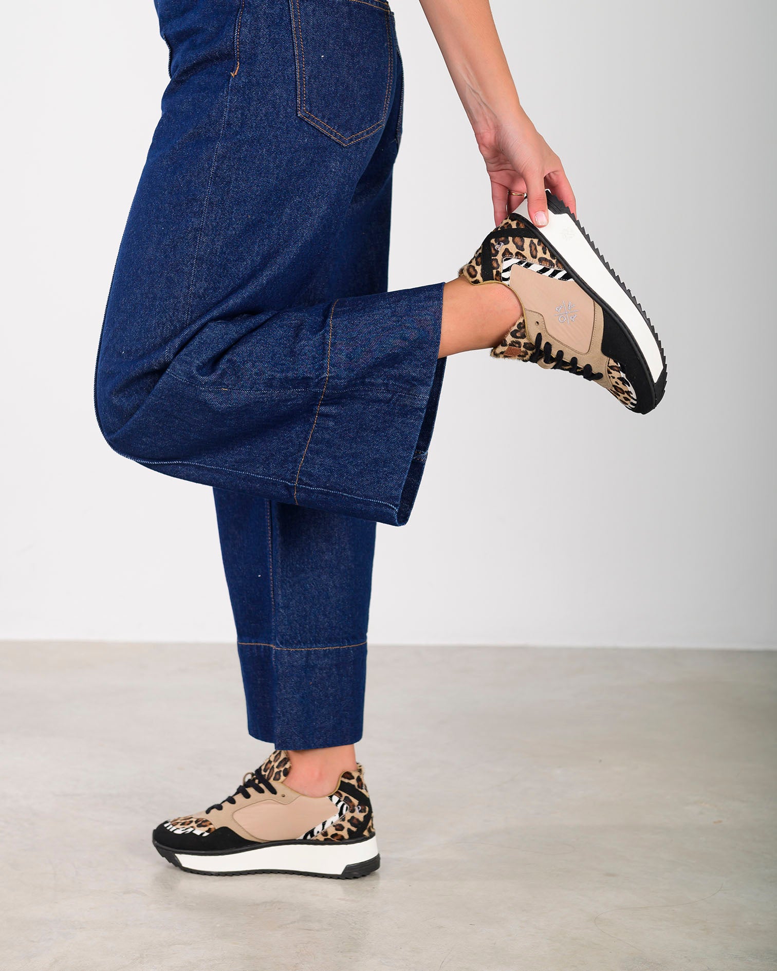 Almanzor Leopard Sneaker