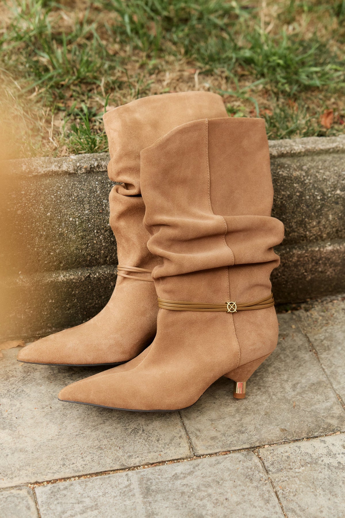 Takayama slouchy bronce